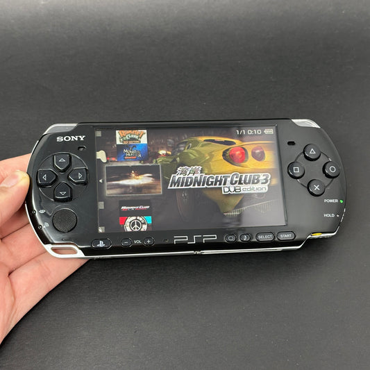 PSP 3000 (128GB) – 1050 Games | Piano Black
