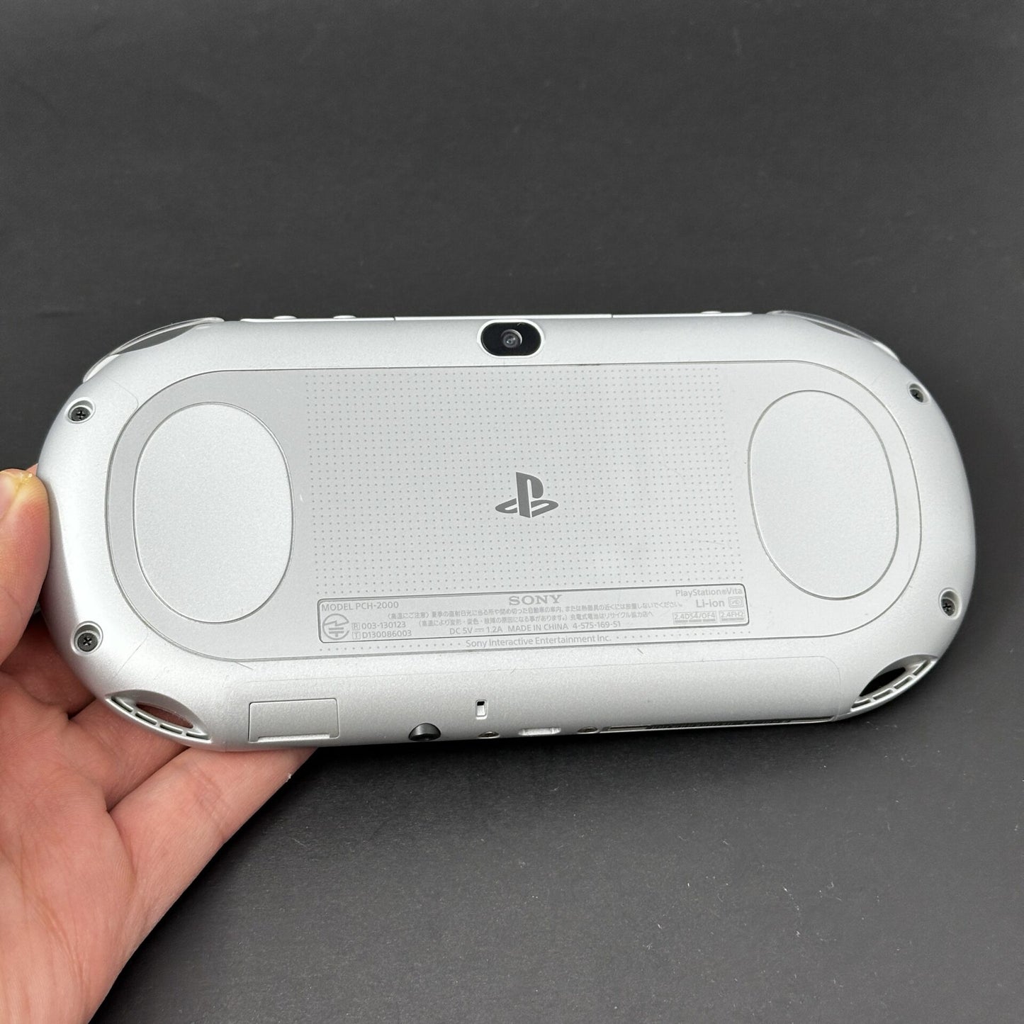 PS Vita Slim (128GB) – 580 Games | Ice Silver